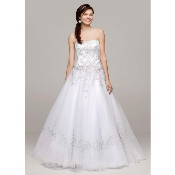 NWT Wedding Ballgown - Picture 6 of 7